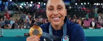 Bianca Cuevas's Instagram, Twitter & Facebook