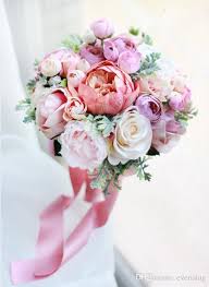 Our wedding bouquet recipes are sure to leave you speechless. Rosa Brautstrausse Rosen Kamelie Gelin Buketleri Hochzeit Boutonniere Brautigam Handgelenk Corsage Armban Pink Purple Wedding Bridal Bouquet Pink Floral Wedding