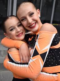 25' SZN WRAPPED 🧡🏆✨😍 Titles were won, milestones were hit, but culture  remains our greatest achievement. 🖤 2025 brought multiple Grand Champions,  consistent results and unforgettable moments. All powered by dedicated  athletes