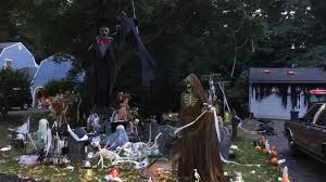 Pin By Thomas Tudal On Photos Of Interest Halloween Themed Movies Photo Halloween Film