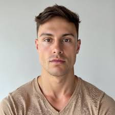 Ryan Erwin (@ryanerwin33)