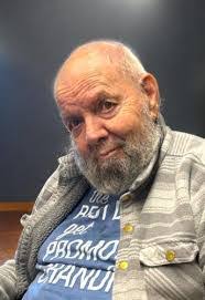 Howard Emmons's Instagram, Twitter & Facebook