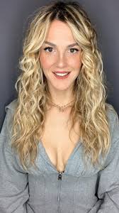 Elena Nencetti Performer/Vocal Coach