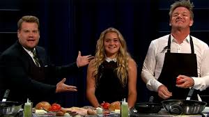 Watch Chef Battle Between Gordon Ramsay And James Corden Produces A Fire Within The Kitchen Http Tellybinge Co Uk 2015 08 Ramsay Gordon Ramsay Gordon Ramsey