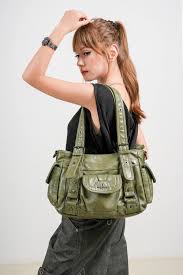 How to Choose the Right Handbag Size for Your Day | Angelkiss – Angel Kiss