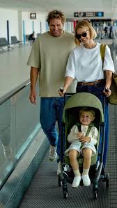 Image result for tbn:ZmxTz4tzjnsxqM::www.berceaumagique.com/produits/b/b_ange-sanguine-6f.gif