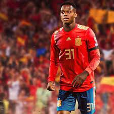 Ansu Fati Makes His Debut For The Spanish National Team At Age 17 Football Lovers Football Photos Football