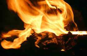 Feuer und taube sind symbole dafür. Pfingsten Geburtstag Der Kirche