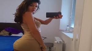 أحلى رقص ودلع بنات On Twitter الحسناء الاسبانية صاحبه السيلفى غرفه النوم التى اذهلت الجميع Hd Https T Co Do4nypnzfm