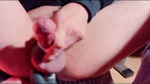 No.44 20231203 カウパー液だけで亀頭をヌルヌルマッサージ❤︎ 前立腺刺激と会陰刺激の快感強すぎ〜  アナルがいつもよりもヒクヒク動いてしまう エッチな声が出たら、大量濃厚射精‼︎‼︎