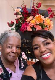 You are celebrating your 91st birthday in heaven today ❤️ Not a day goes by  that I don't wish I could see you, hug you, laugh with you and see your face