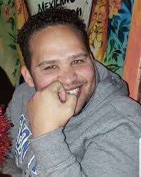 Con profundo pesar comunicamos el sentido fallecimiento del joven Edison  Rivas Recio, hijo del periodista Desiderio Rivas (Dixon), la profesora  Elasia (Morena) Recio Reyes, nos unimos al dolor de sus familiares,  especialmente