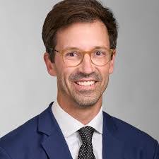 Jay Leary's Instagram, Twitter & Facebook