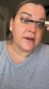 Courtney Bullard's Instagram, Twitter & Facebook