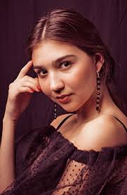 Amazon.com: Lara Montez: books, biography, latest update