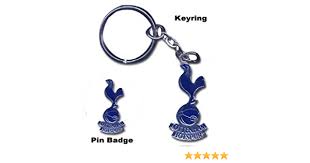 Free delivery and returns on all eligible orders. Amazon Com Tottenham Hotspur Fc Official Crest Key Chain And Pin Badge Set Sports Fan Soccer Equipment Sports Outdoors