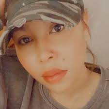 Julia Tolliver (@juliatolliver)