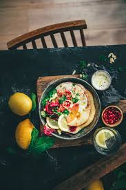 Pitas Au Citron Jambon Cru Grenade Et Salade D Herbes Fraise Basilic