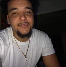 TRAE YOUNG HAS 25 PTS & DANILO GALLINARI HIT SEVEN THREES AT HALFTIME 👀 49  of ATL's 72 PTS! Celtics have just 49 PTS as a TEAM! Hawks up 23! 😳