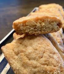 L Enquete Corse Les Canistrelli Patachou Miam Miam Et Compagnie Miam Alimentation Gateaux Et Desserts