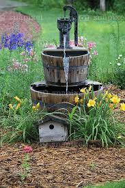 Replace Fake Waterfall W An Old Hand Pump Mounted On A High Desert Stone Base To Cover Pump Wasserfall Garten Wasserspiel Garten Springbrunnen Garten