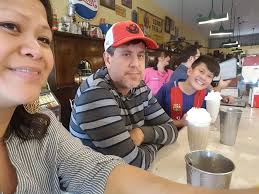 I am wondering if anyone remembers the huge soda fountain restuarant at  Elder's department store back in the 50's. My dad worked there and I  remember a huge silver bar for soda's