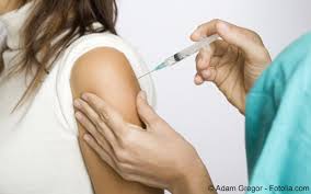 Learn rotavirus infection causes, symptoms (watery diarrhea, severe dehydration, fever, vomiting), diagnosis, treatment, vaccine side effects, and how. Rki Bestatigt Empfehlung Fur Rotavirus Impfung Meine Gesundheit