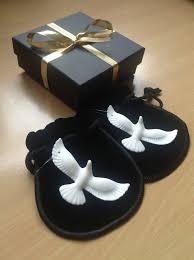 The doves are approximately 10cm tall and are made to order. Www Twoturtledoves Co Uk Buy Online A Pair Of Turtle Doves Are A Symbol Of Friendship And Love As Long As Each Of You Have Your Turtle Dove You Ll Befriends Forever