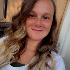 Apartment names next to La Port Apartments?