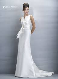 Vestiti, scarpe, borse, accessori e prodotti di bellezza e lifestyle. Abiti Da Sposa Armani Sito Ufficiale 812767