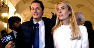 Born into an italian aristocrat family, she graduated from bocconi university. Battesimo In Rosa Per Vita La Figlia Di John Elkann E Lavinia Borromeo Mamme Moda Bambini Famiglia E Gossip Bimbochic
