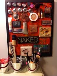 I used a cork board because it's lightweight and easy to work with. Diy Magnetic Makeup Board From Style With Love