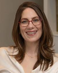 Cindy Bollman's Instagram, Twitter & Facebook