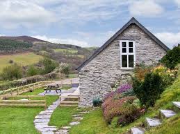 Self Catering Holiday Cottages In Gwynedd North Wales Holiday Cottage English Country Cottages English Cottage Garden