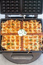 Turn the waffle iron over and allow the other side to heat as well. Waffle Iron Hash Browns Averie Cooks