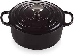 Gift cards and taxes do not count toward the minimum purchase requirement. Le Creuset Signature Enameled Cast Iron 7 1 4 Quart Round French Dutch Oven Black Amazon De Home Kitchen