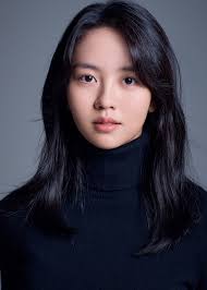 Kim So-Hyun (1999)