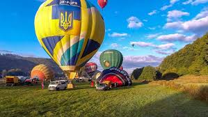 În acest an se vor aniversa 10 ani de ballooning în moldova, iar evenimentul se anunță a fi unul grandios și inedit. Radioson A Fost Stabilita Perioada De Desfasurare A Festivalului Baloanelor De La Campul Cetatii Langa Sovata