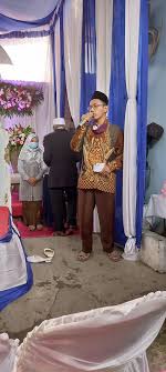 Dec 28 2019 contoh kata sambutan resepsi pernikahan ketika menghadiri sebuah acara tentu anda akan melihat seseorang memberikan sambutan . Teks Sambutan Seserahan Serah Terima Penyerahan Pengantin Pria Pihak Pria Acara Akad Nikah Wahyudin Bin H Join