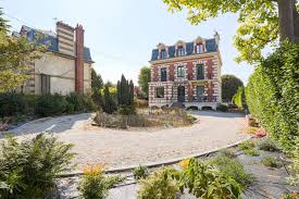 Villa Anglo Normande Houses For Rent In Dives Sur Mer Renting A House House Styles Villa