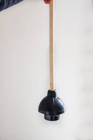 sink plunger vs. toilet plunger