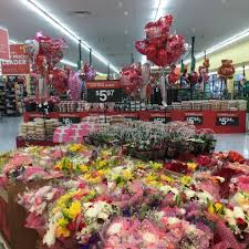 Is walmart curbside pickup free? Walmart Neighborhood Market Vacaville Fresh Flowers Just Arrived At Your Local Walmart Hope To See You Soon For All Your Valentine S Day Needs And A Chance At A 20 Dollar Gift