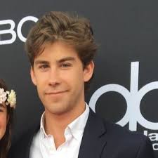 This past summer I had the opportunity to intern at MediaLink, a unique…