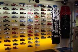 Athlete's foot is a common fungal infection known as tinea pedis. Franchise The Athlete S Foot Dans Franchise Vetements Chaussures