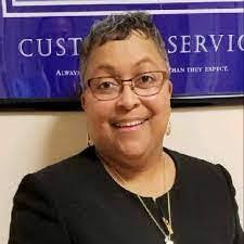 Cynthia Ragsdale's Instagram, Twitter & Facebook