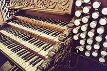 Denn um alle musikstücke spielen zu können, welche es dir angetan ha. Klaviatur Wikipedia