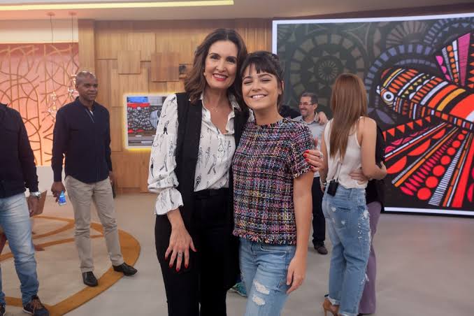 Resultado de imagem para GIULLIA BUSCACIO