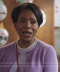 WornOnTV: Barbara's pearl hoop earrings