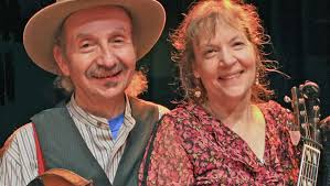 Popular folk singers performing Jan. 24