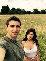 See more of fem emi martinez on facebook. Emi Martinez On Twitter Afternoon Walk With My Beautiful Wife